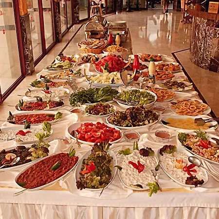 Sailor Aparthotel 4*