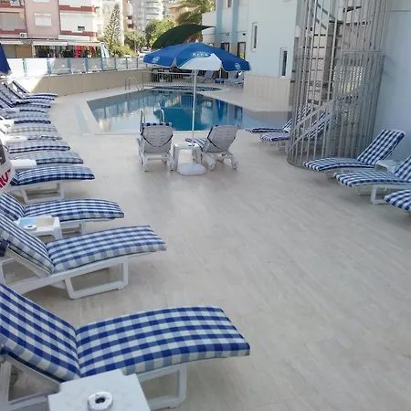 Aparthotel Sailor 4*