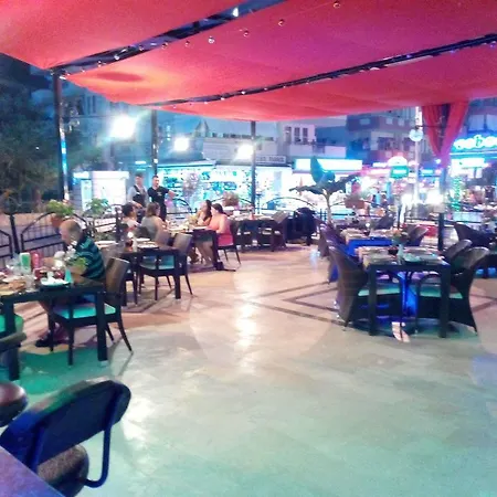 Sailor Aparthotel 4*